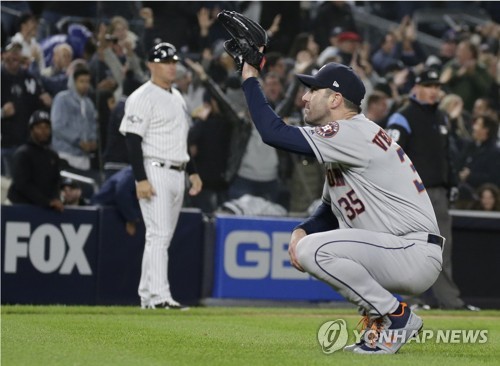 홈런 2방에 벌랜더 '와르르'…MLB 양키스 ALCS서 기사회생
