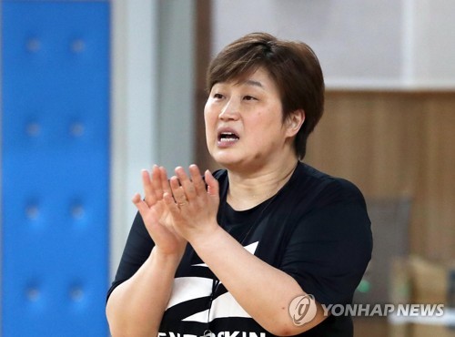 [여자농구개막] ②첫 영남권 연고팀 BNK, 여성 코칭스태프로 새바람 도전