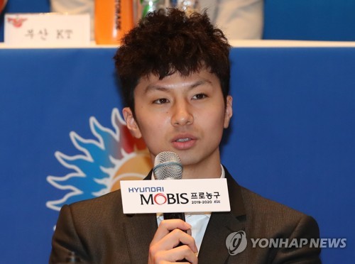 김시래 짐 빼라·김종규 택배로 부쳐줘…선수들의 말말말