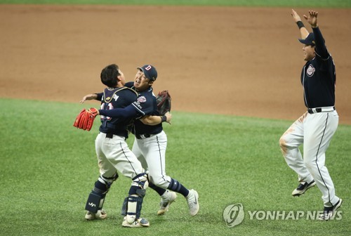 '우승 포수' 박세혁, 양의지의 그늘을 벗어나다