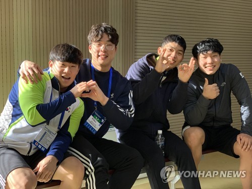 11일의 평양 일정 끝…한국 역도 주니어 선수단 귀국길