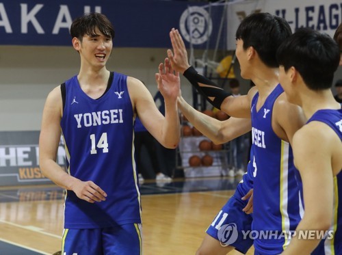 연세대 대학농구 U-리그 사상 첫 4년 연속 우승…MVP 김경원