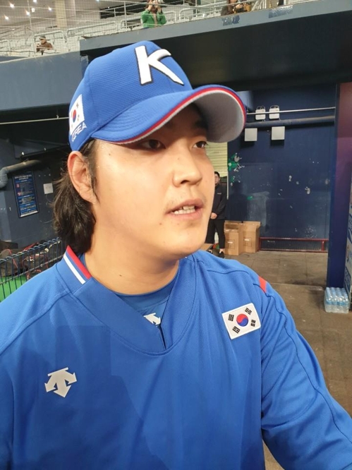 모자 수선한 조상우 이것도 벗겨지면 머리 깎겠다