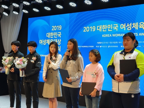 '여자야구 천재' 박민서 일본이나 미국 리그에서 뛰겠다