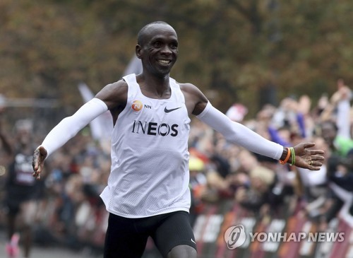 마라톤 킵초게·400ｍ 허들 무함마드 '2019 올해의 육상선수'