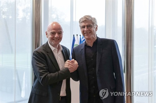 벵거, 감독 대신 FIFA '글로벌 개발 책임자'로 축구 현장 복귀