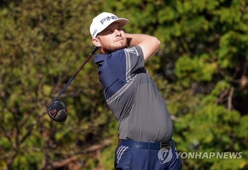 유럽골프투어 대회서 6명이 '연장전'…승자는 해턴