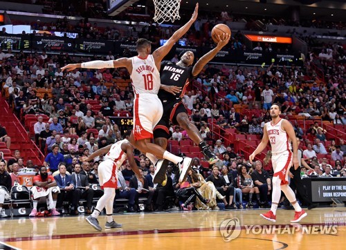 '1쿼터에만 46득점'…NBA 마이애미, 휴스턴 완파하고 3연승