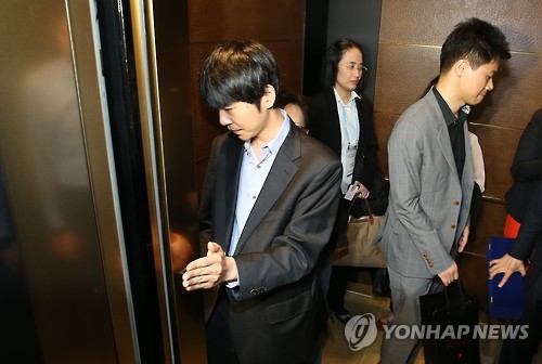알파고 잡은 신의 한 수…'은퇴' 이세돌 꼼수였죠