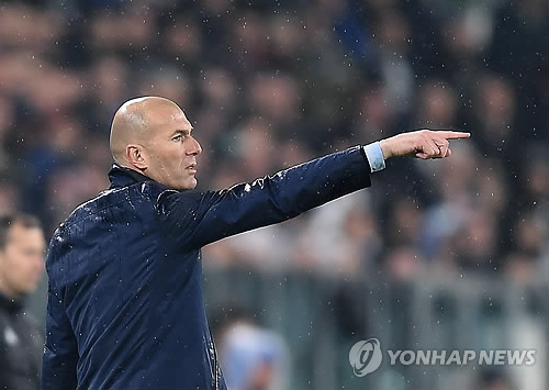 메시가 유일하게 유니폼 교환 요청한 스타는?…지네딘 지단