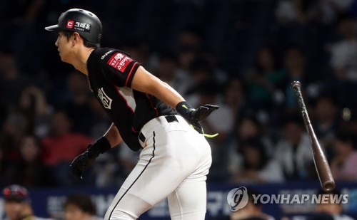 프로야구 kt '현역 최다 도루' 이대형 방출
