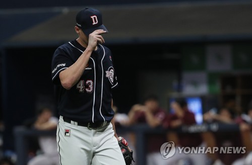 'KBO리그 MVP' 린드블럼, 미국 복귀와 두산 잔류 '고심 중'