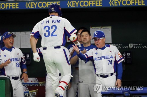 김경문 감독 김재환, 정말 중요한 타이밍에 홈런