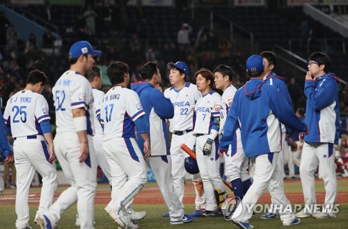 '빨리 잊겠다'는 김현수의 불만 한가지…로진 안 바꿔줘