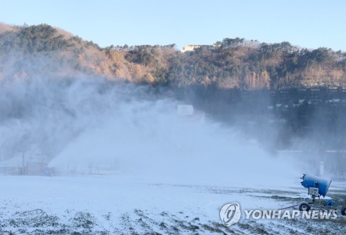 손꼽아 기다렸다, 겨울을 즐겨라 강원 스키장 오늘 첫 개장