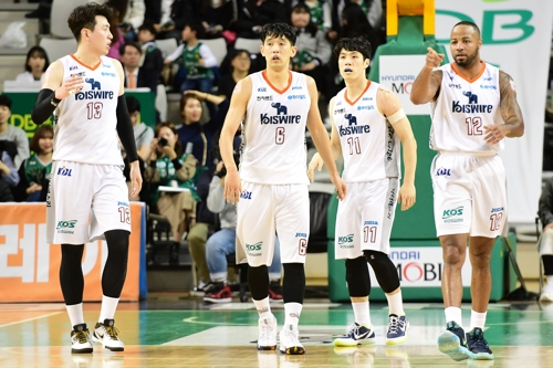 3점슛 14개 폭발·쇼터 29점…전자랜드, DB 잡고 4연패 탈출