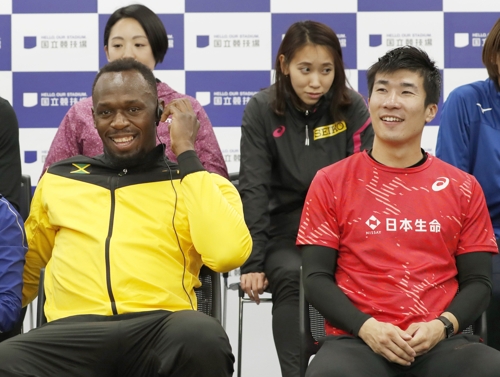 볼트 나도 도쿄올림픽 주경기장에서 뛰었다…개장 행사 참여