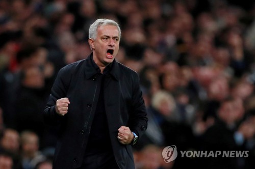 모리뉴 모라이스, 내 축구계 친구 '톱3'…K리그 우승 축하해