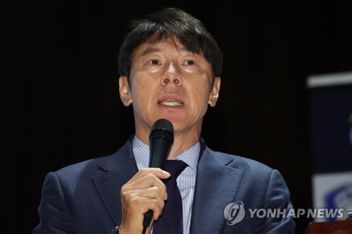 신태용, 인도네시아 대표팀 지휘한다…박항서와 동남아 맞대결