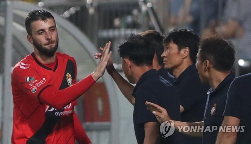 5년 만의 K리그1을 향해!…부산, 경남과 승강 PO '낙동강 더비'