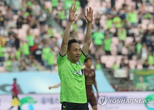 [프로축구결산] ② 이동국 300 공격P·호물로 PK 해트트릭…기록도 풍성