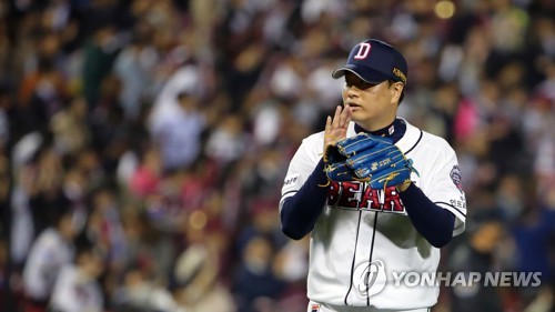 실력으로 상 받겠다던 두산 이영하, 시상식 '단골손님' 됐다