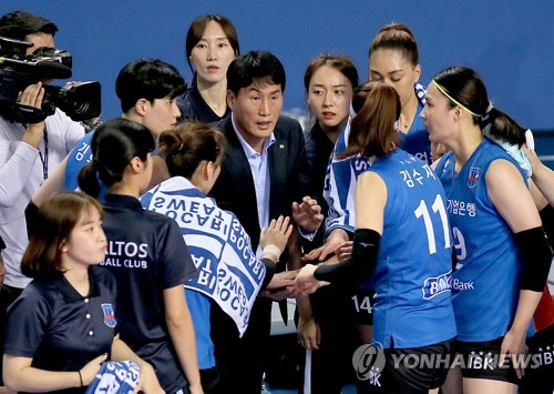 김우재 IBK기업은행 감독 김희진 종아리 통증…무리하지 않게