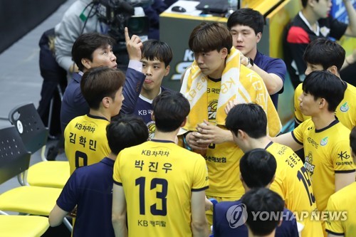 연패 끊은 권순찬 감독 선수들 못 믿고 사퇴 생각해서 미안