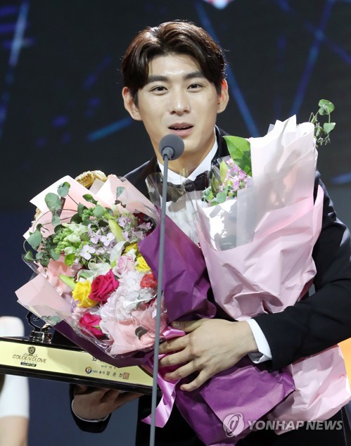 '2년 연속 골든글러브' 이정후 이 영광, 내 친구 성훈이와
