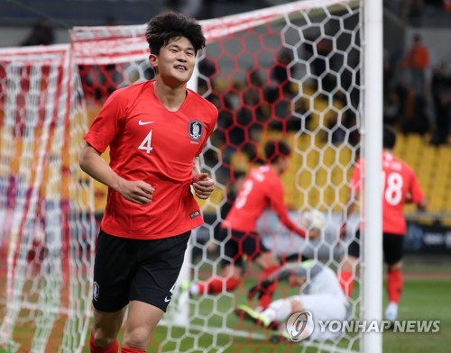 중국 잘 아는 김민재, A매치 중국전 2경기 연속골로 '진가'