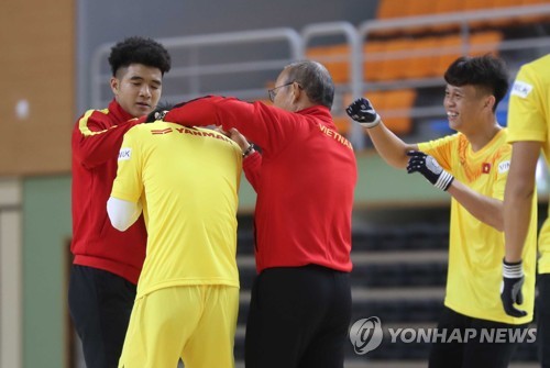 쉼표 없는 도전자 박항서 지난 일은 추억…도전은 감독의 인생