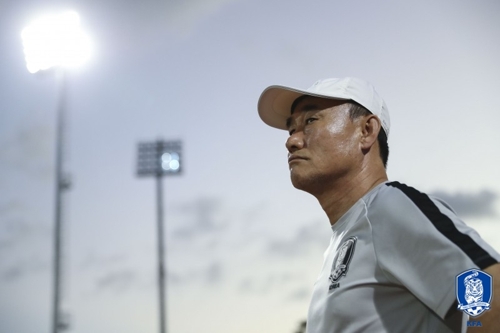 '무더위 극복'한 김학범 감독의 AG 금빛 경험…태국서도 빛날까