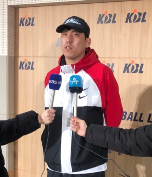 KBL, 경기 중 충돌한 LG 강병현에게 70만원 징계
