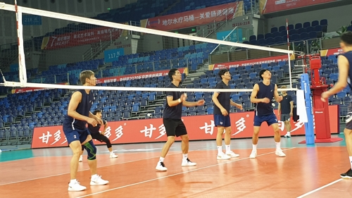남자배구 내일 '결전의 날'…지면 코트에서 죽는다는 각오로