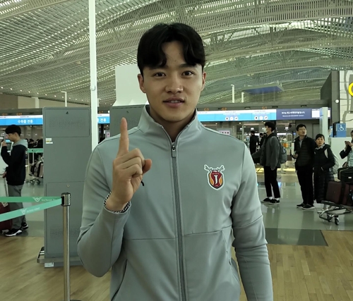 '제주 부활' 선봉에 설 이적생 정조국·김영욱 승격 향해 가자