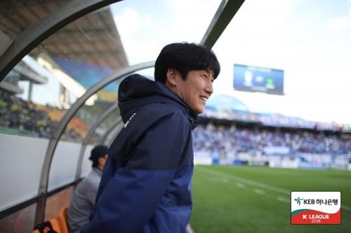 안드레 감독 떠난 대구FC, 당분간 이병근 코치의 감독대행 체제