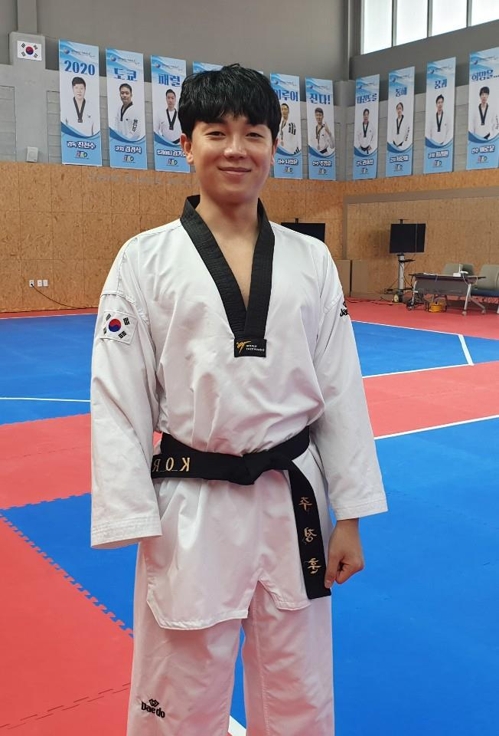 장애인태권도 주정훈 도쿄패럴림픽서 할머니 눈물 닦아드릴 것