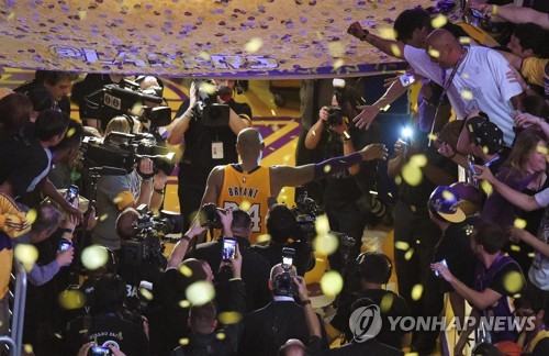 코비를 기리며…NBA 올스타전, 4쿼터는 목표점수 달성해야 종료