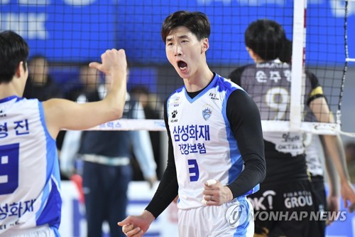 신진식 삼성화재 감독 박철우는 괜찮은데 송희채가 살짝…