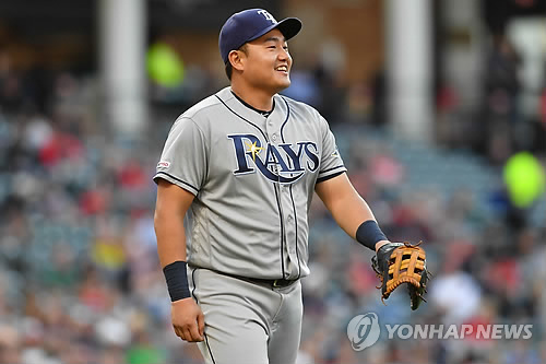 MLB닷컴 최지만, 탬파베이 주전 1루수…쓰쓰고는 3루 백업