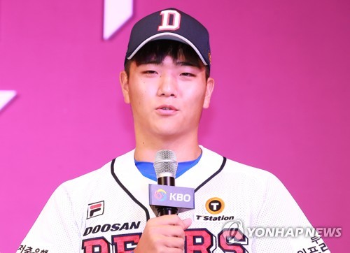 38세 정상호-19세 장규빈, 스프링캠프서 두산 백업 포수 경쟁