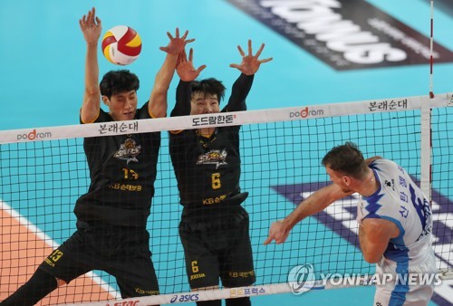 산탄젤로 27점 폭발…삼성화재, KB손해보험 '천적' 재확인