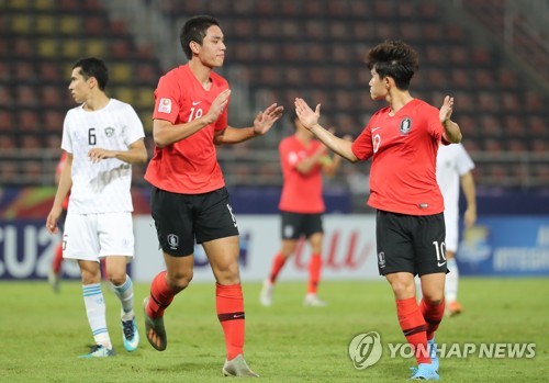 오세훈 생일축포 펑! 펑!…김학범호, 우즈베크 꺾고 조1위로 8강