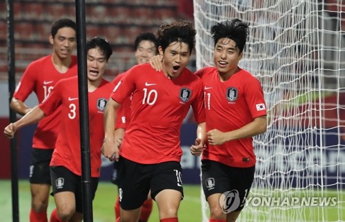 교체 카드로 도쿄행 티켓을…승리의 연금술사 김학범