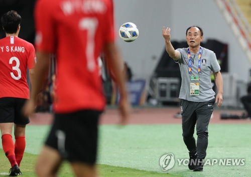 '우승 청부사' 김학범 감독 도쿄올림픽 목표는 동메달 이상