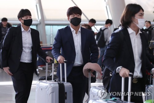 해외 전지훈련 나서는 프로야구, 신종코로나에 '초비상'
