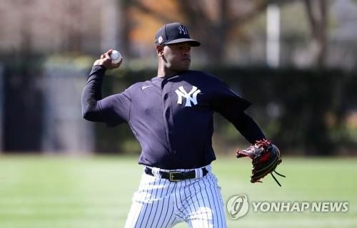 우승 1순위 양키스 마운드 '비상'…세베리노, 팔꿈치 수술