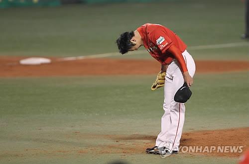 '포수 복' 많은 김광현, SK 박경완 이어 STL에선 명포수 몰리나