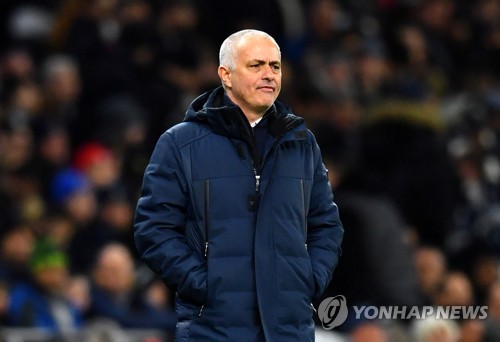 손흥민 공백 실감한 모리뉴 총알 없는 총 들고 싸우는 격