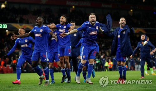 올림피아코스, 연장 '극장골'로 아스널 꺾고 유로파리그 16강행